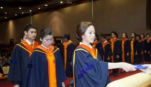 [新聞] 中泰兩國政府指定機構對外國文憑確認